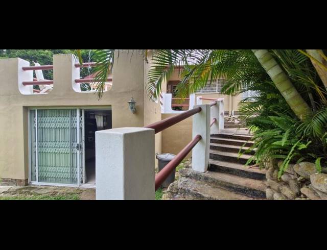 5 BEDROOM HOUSE FOR SALE IN GLENMORE BEACH